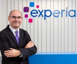 Murat_Ayaz__Experian_T